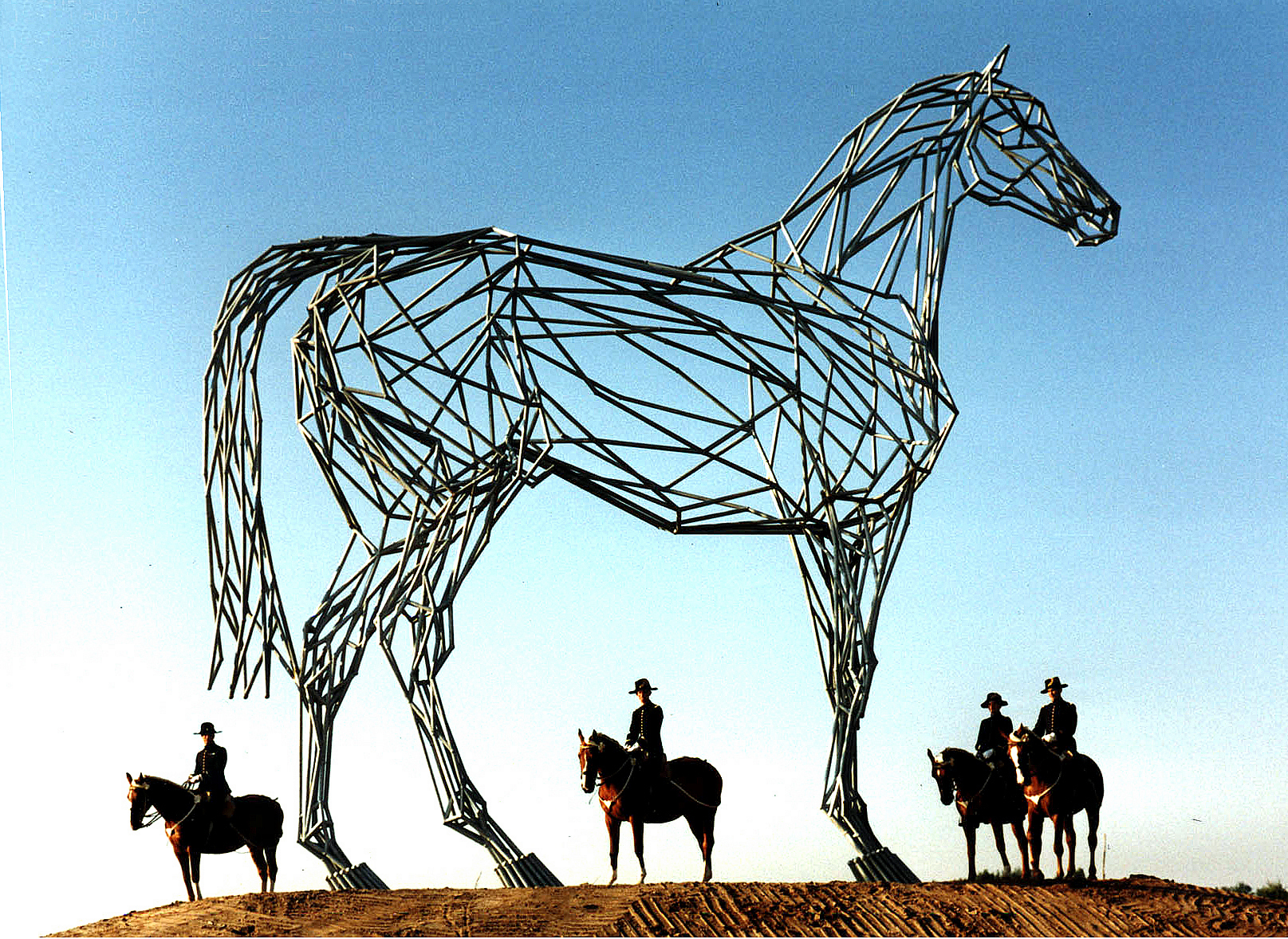 Archeval avec Cadre Noir